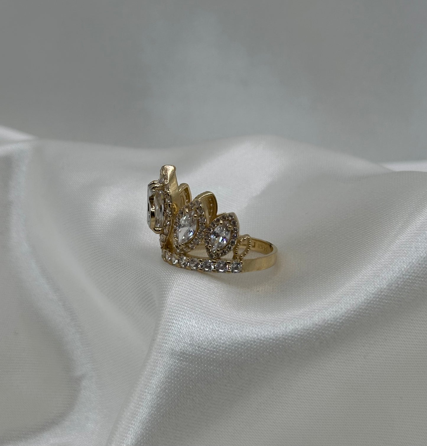 14k Gold Quince Ring Crown