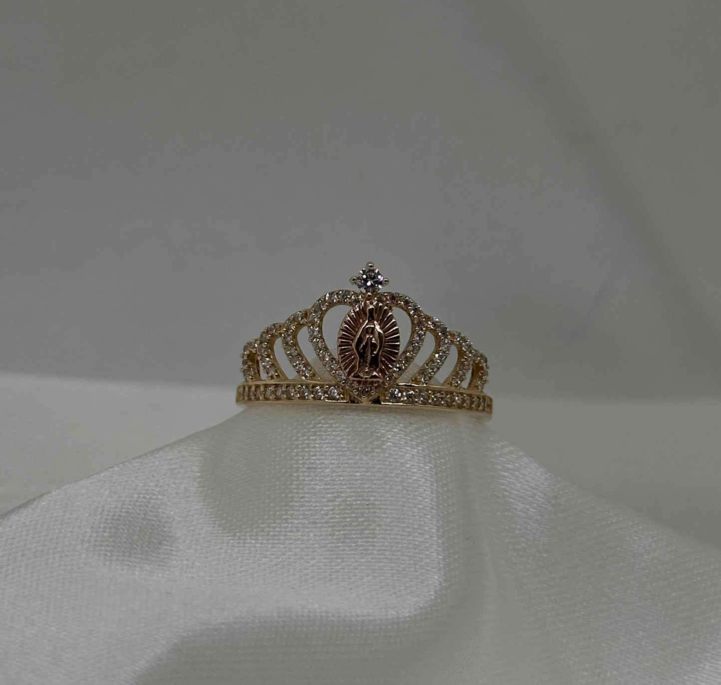 14k Gold Virgin Mary Ring
