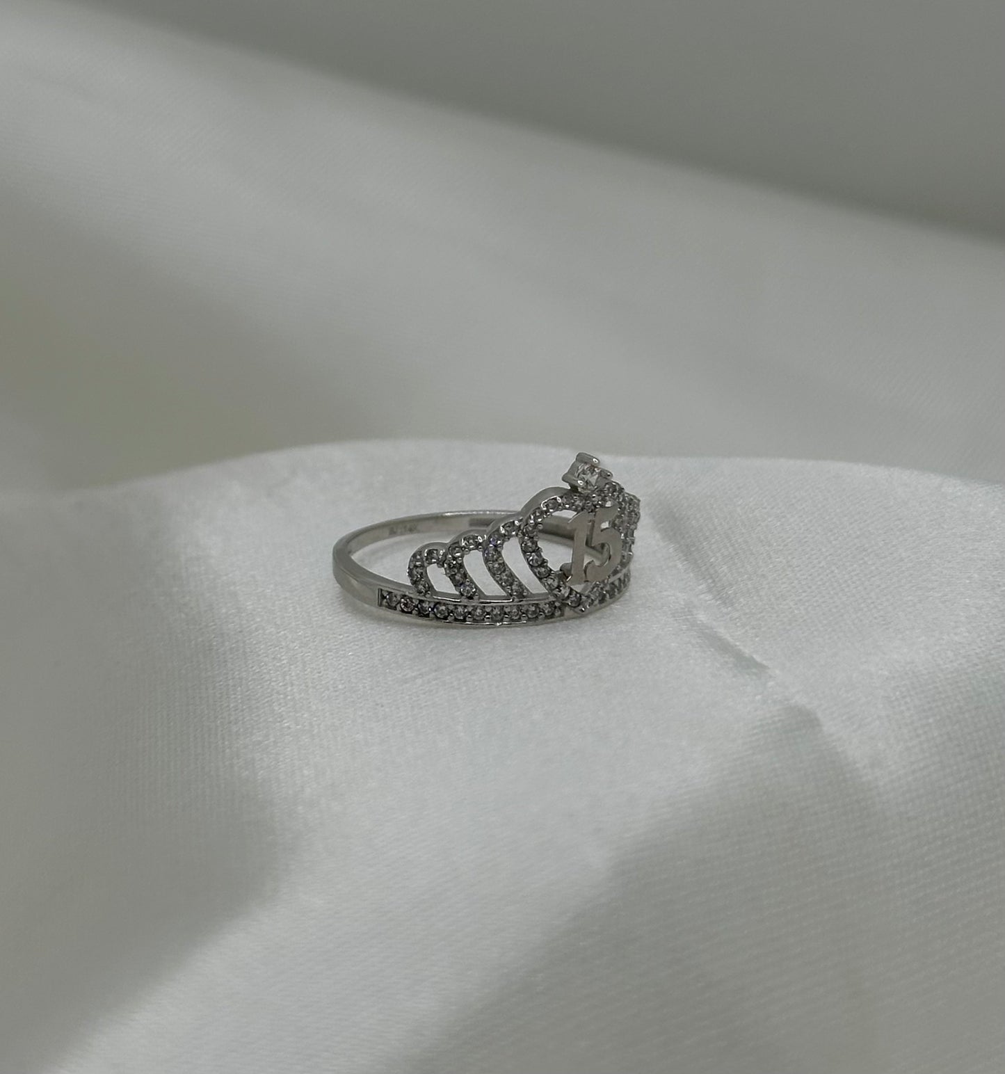 14K White Gold Quince Ring